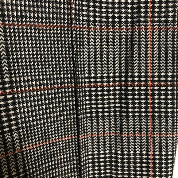 2/$20 Forever 21 F21 Thick Plaid Leggings - Picture 8 of 9